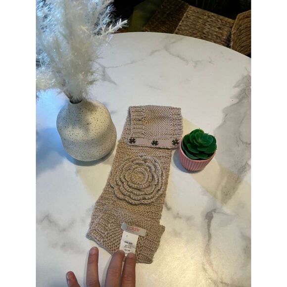 J.Crew Wool Acrylic Knit Headband Beige Flower Detail Ear Warmer One Size - Picture 6 of 10